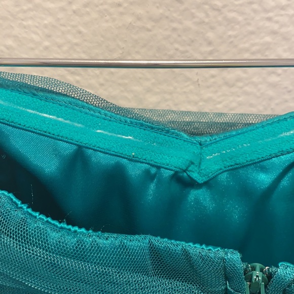 Women’s B darlin prom dress - Picture 6 of 7